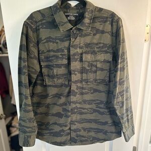 American Eagle Outfitters Green Camouflage Button Down Shirt